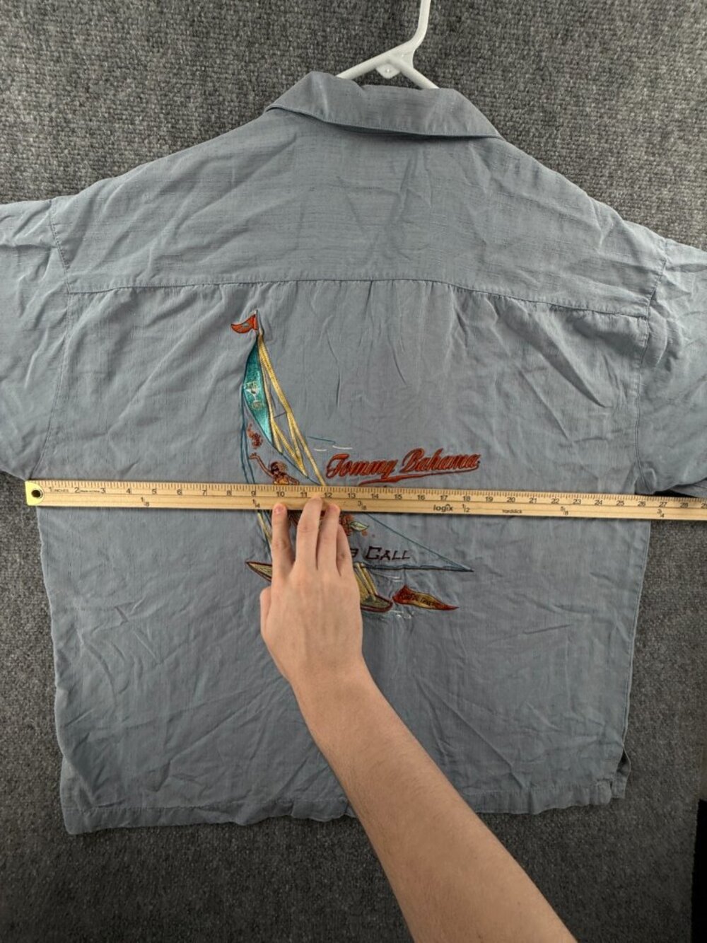 Tommy Bahama Sails Call Hula Girl Embroidered Hawaiian Shirt Blue 2XL Silk Adult - Picture 7 of 16